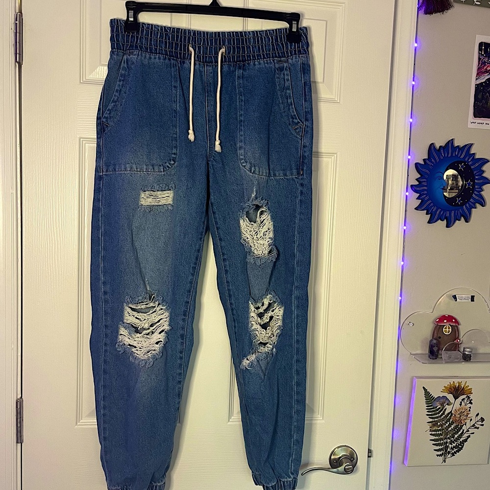 Distressed Jeans